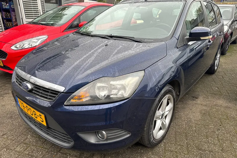 Ford Focus (2010)
