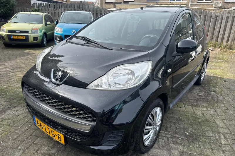 Peugeot 107 (2010)