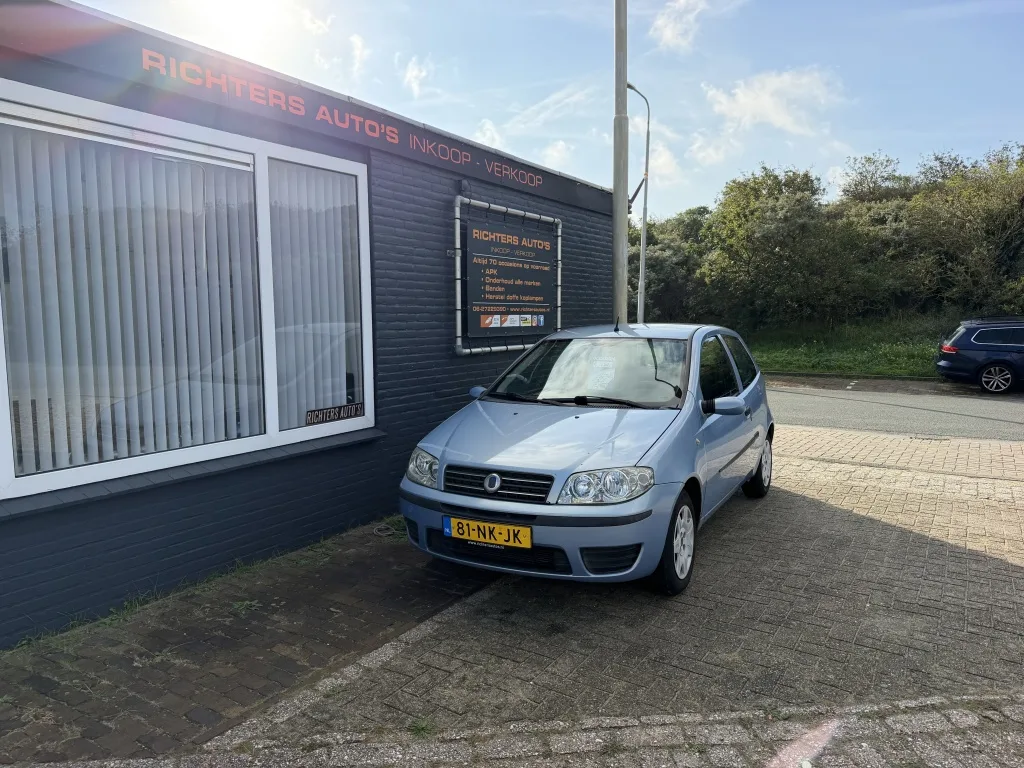 Fiat Punto (2003) — foto 1