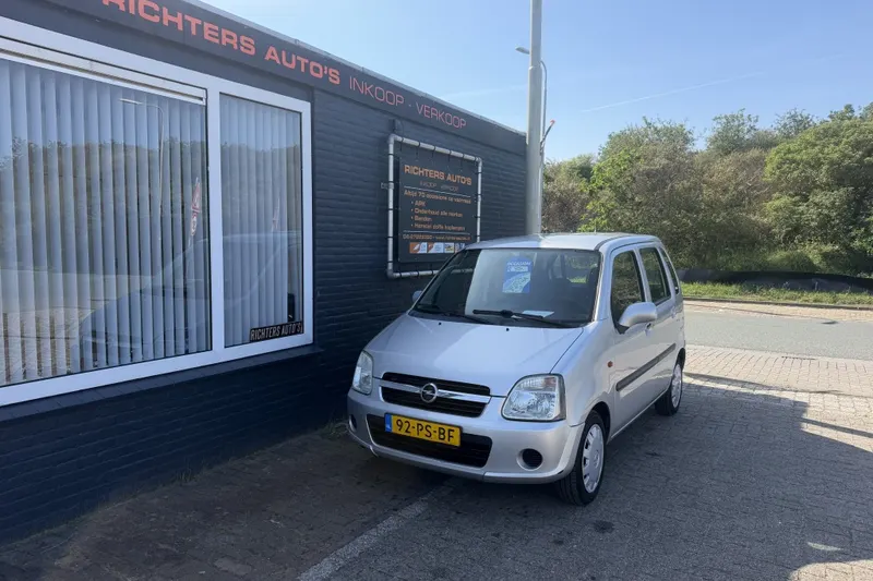 Opel Agila (2004)