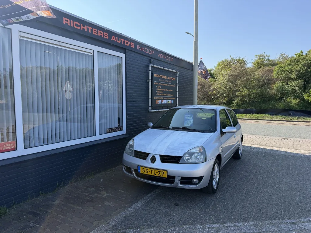 Renault Clio (2006) — foto 1