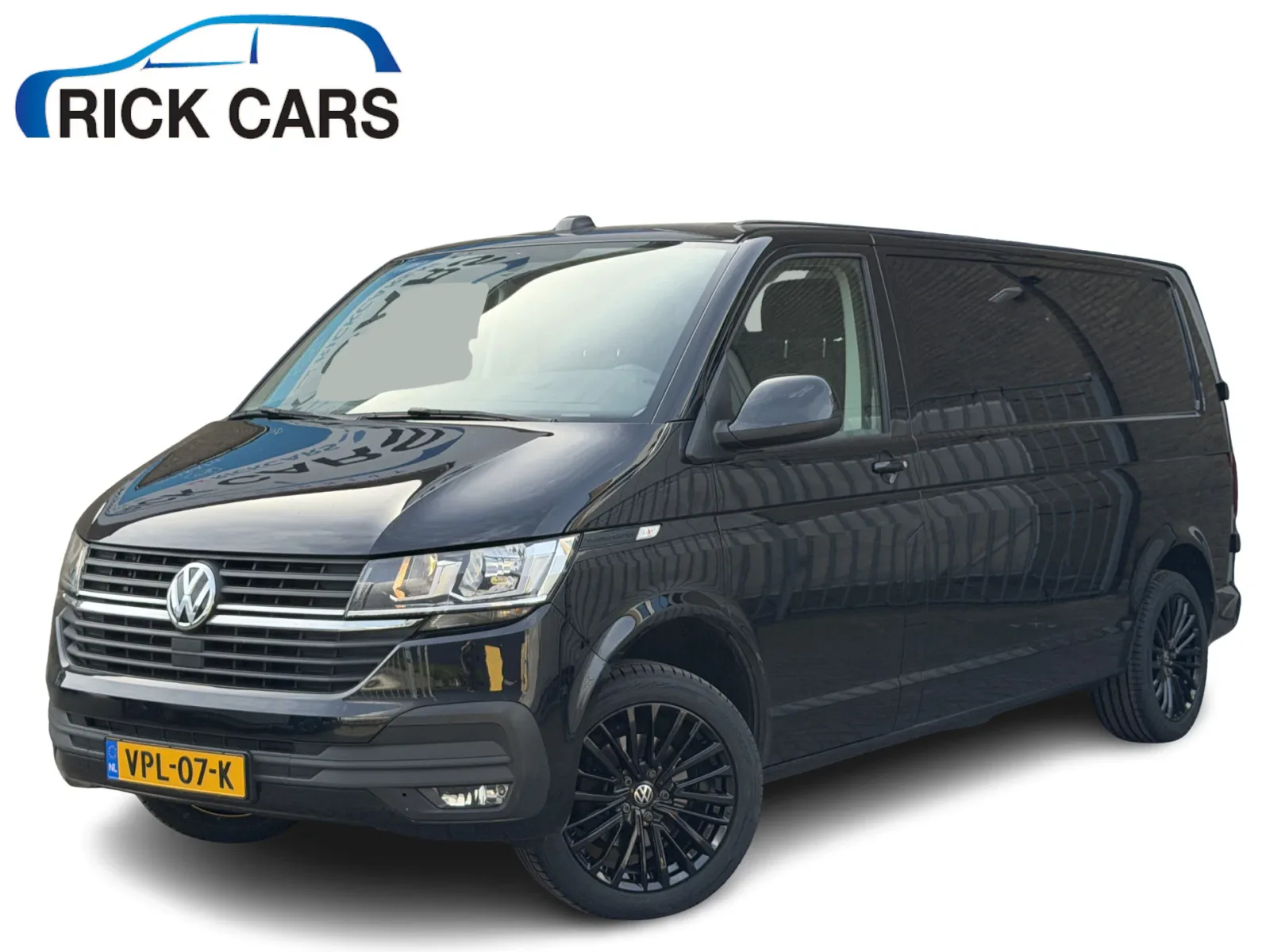 Volkswagen Transporter (2022) — foto 1