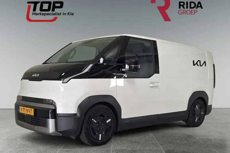 Kia PV5 (2025)