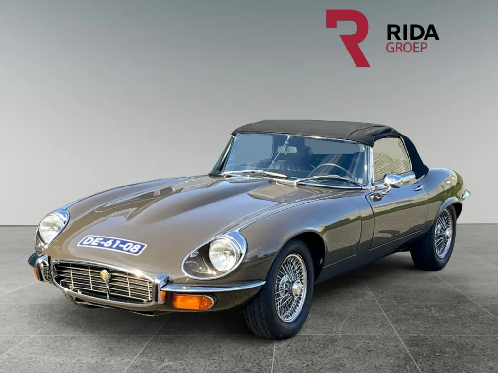 Jaguar E-Type (1972) — foto 1