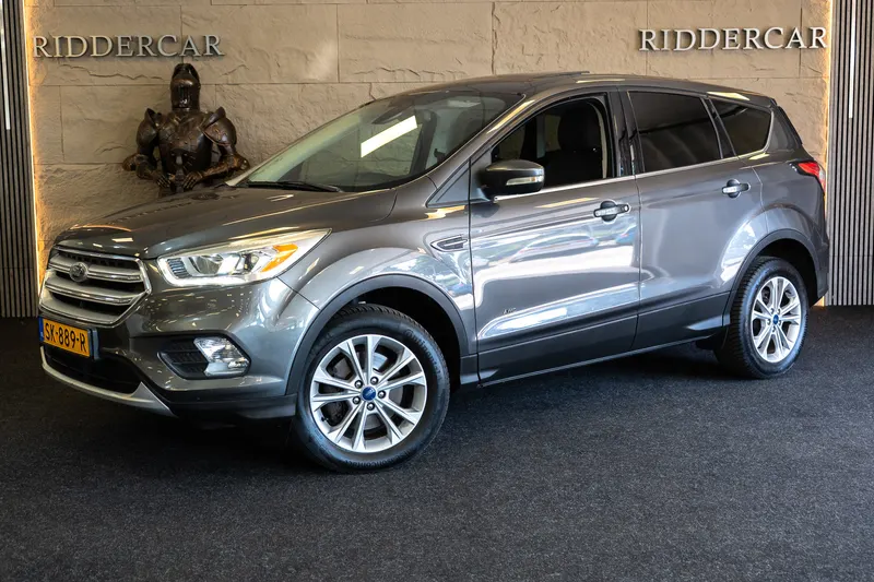 Ford Kuga (2017)