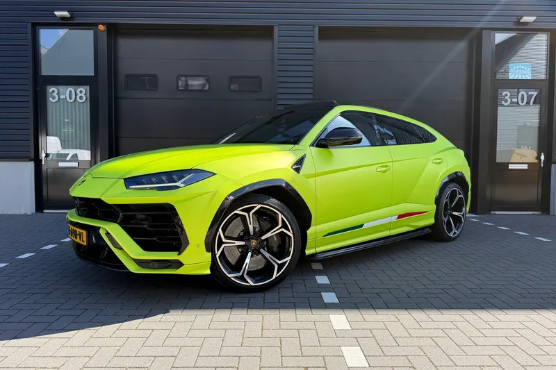 Lamborghini Urus (2018)
