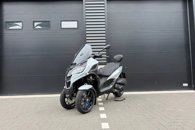 Piaggio Scooter 310 MP3 HPE Sport full optie (2025)