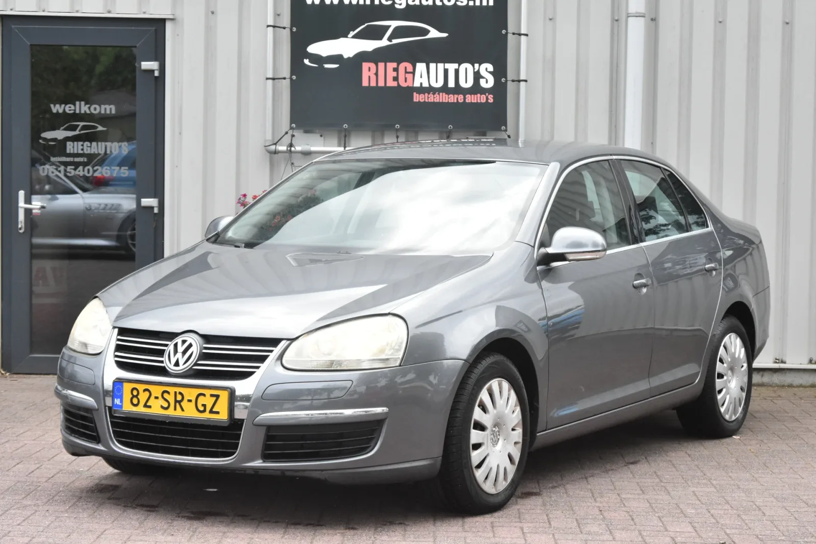 Volkswagen Jetta (2005) — foto 1