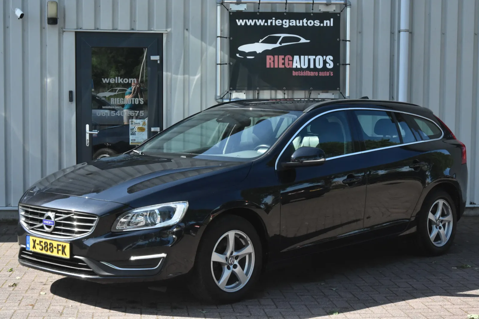 Volvo V60 (2013) — foto 1