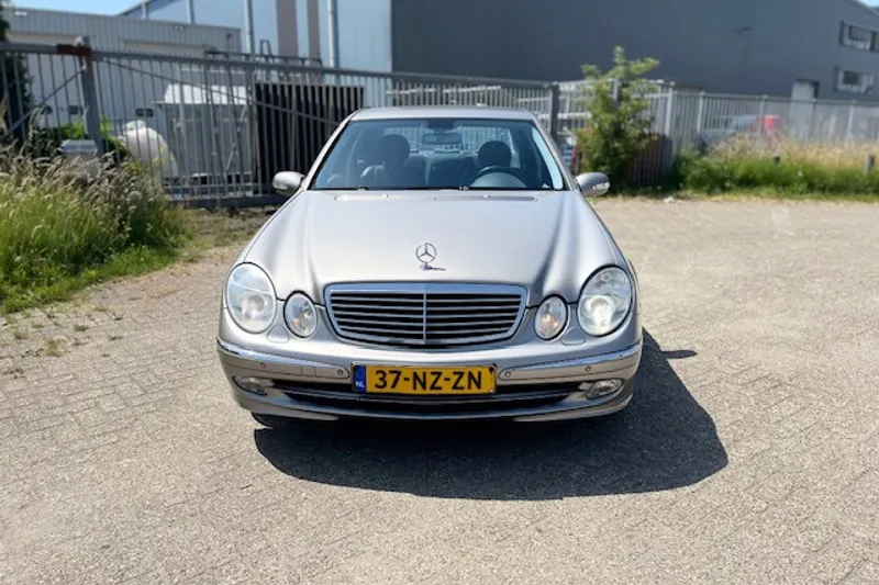 Mercedes-Benz E-Klasse (2004)