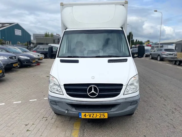 Mercedes-Benz Sprinter (2012) — foto 1