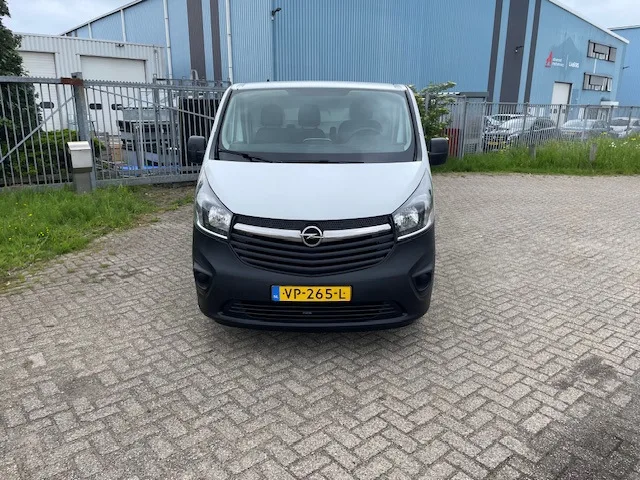 Opel Vivaro (2015) — foto 1