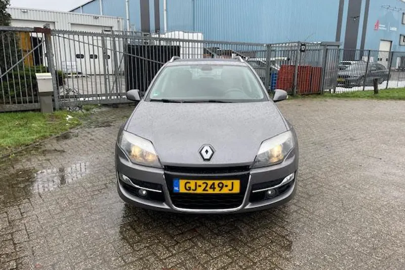 Renault Laguna (2013)