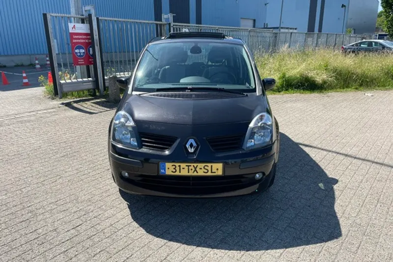 Renault Modus (2007)