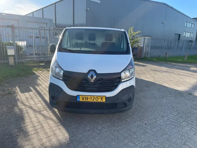 Renault Trafic (2015) — foto 1