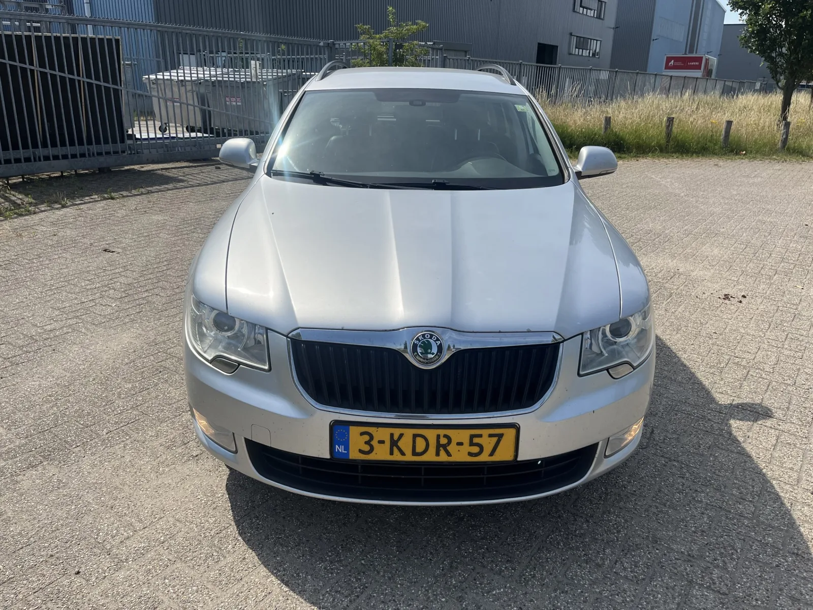 Škoda Superb (2013) — foto 1