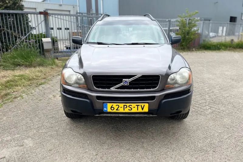 Volvo XC90 (2004)
