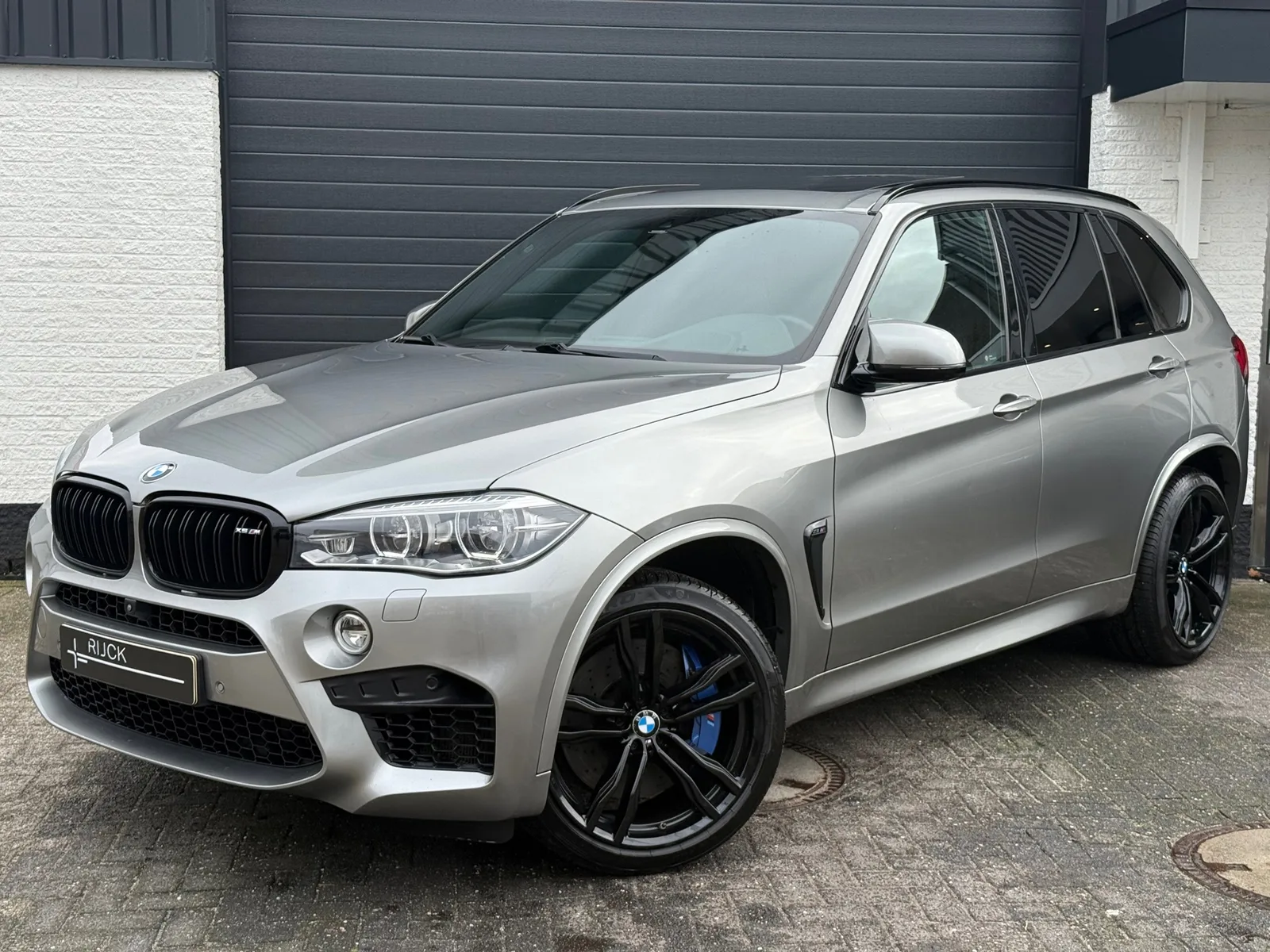 BMW X5 (2018) — foto 1