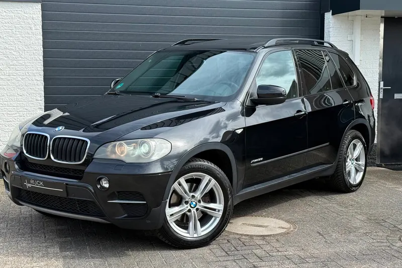BMW X5 (2011)