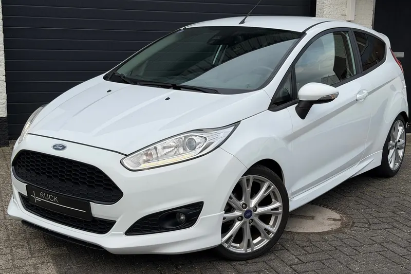 Ford Fiesta (2014)