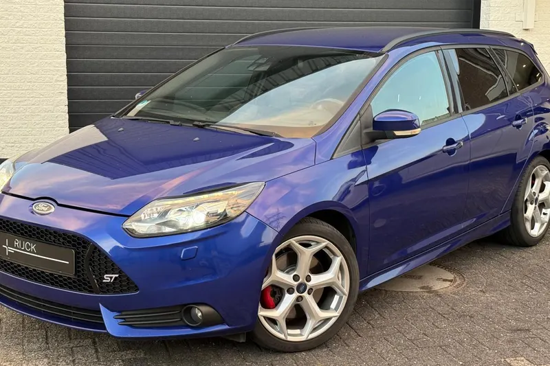 Ford Focus (2013)