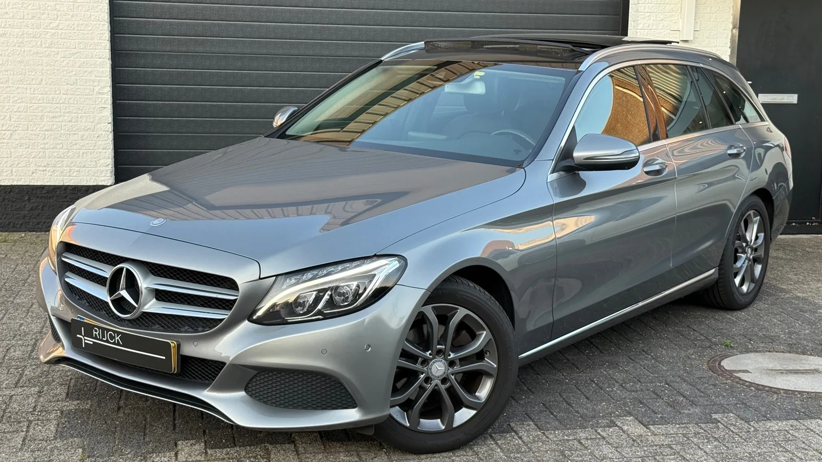 Mercedes-Benz C-Klasse (2016) — foto 1