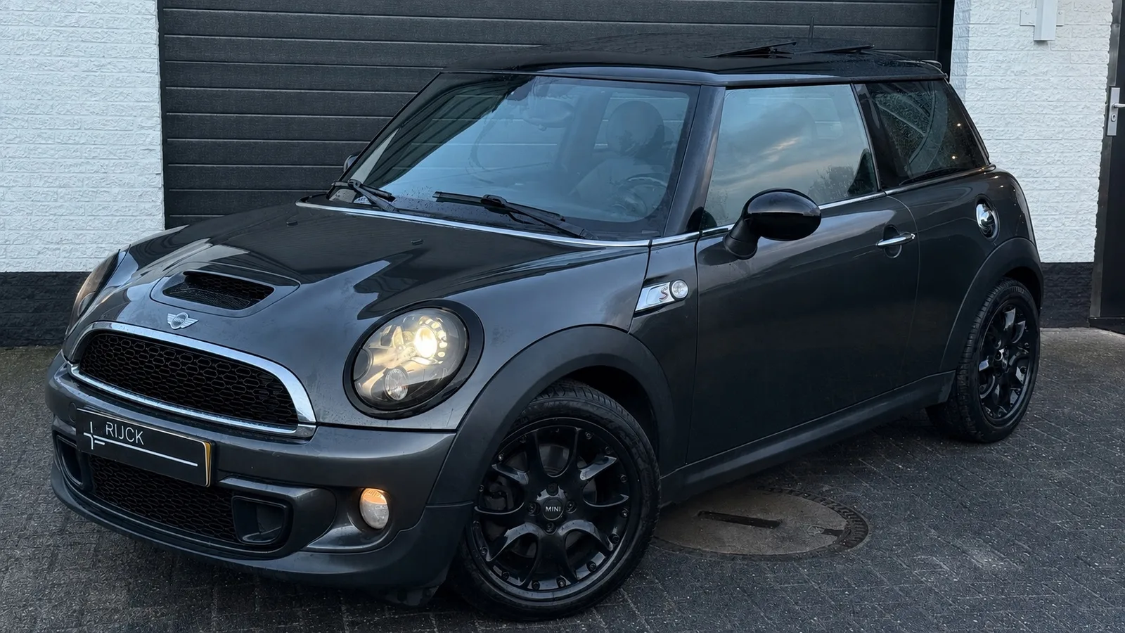 MINI Cooper S (2011) — foto 1
