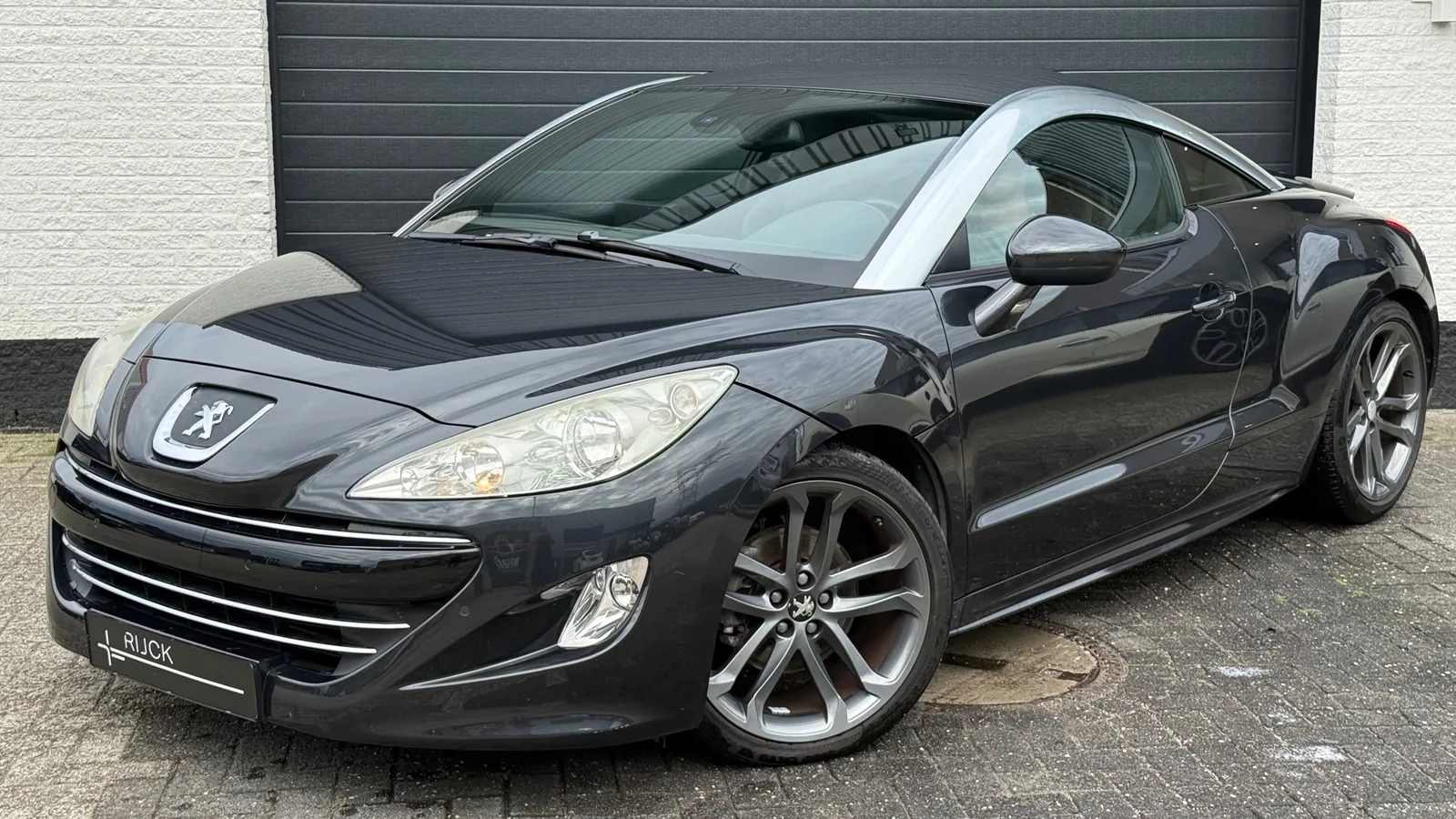 Peugeot RCZ (2011) — foto 1