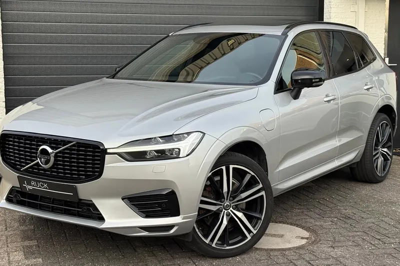 Volvo XC60 (2021)