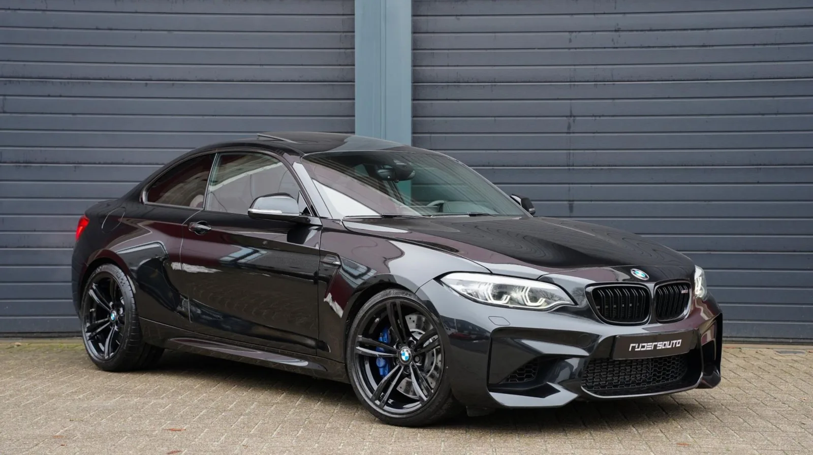 BMW M2 (2018) — foto 1