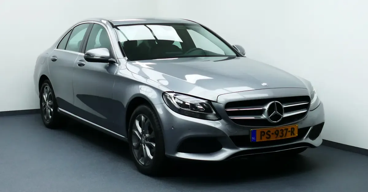 Mercedes-Benz C-Klasse (2016) — foto 1
