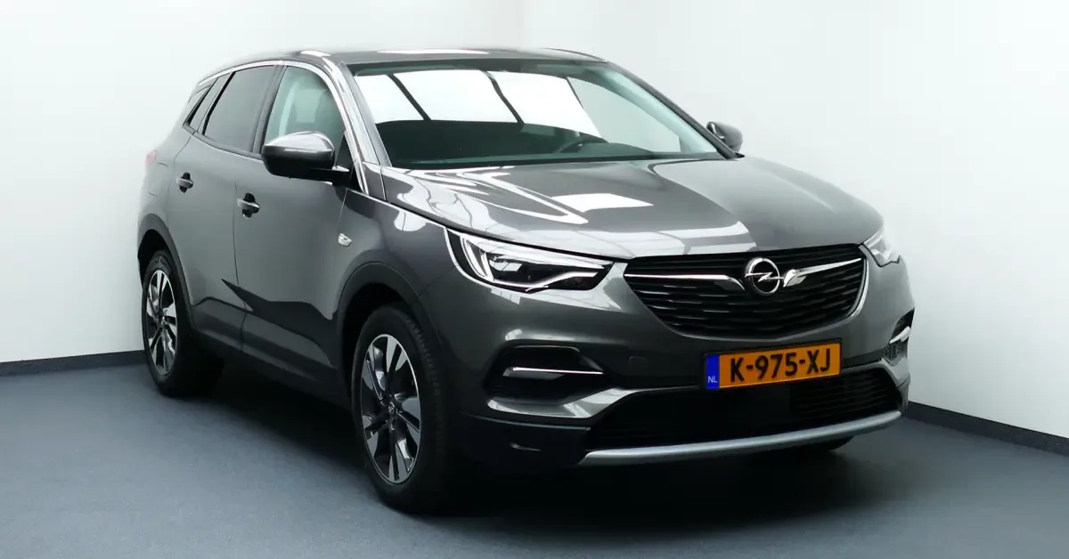 Opel Grandland (2020) — foto 1