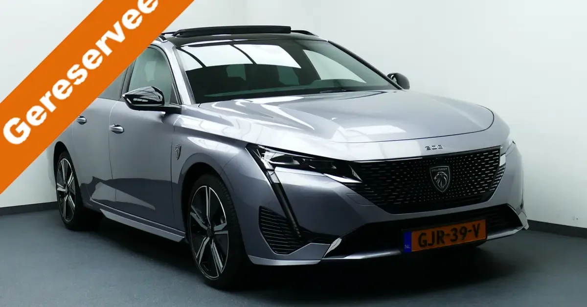 Peugeot 308 (2023) — foto 1