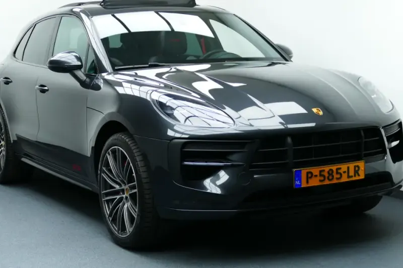 Porsche Macan (2021)