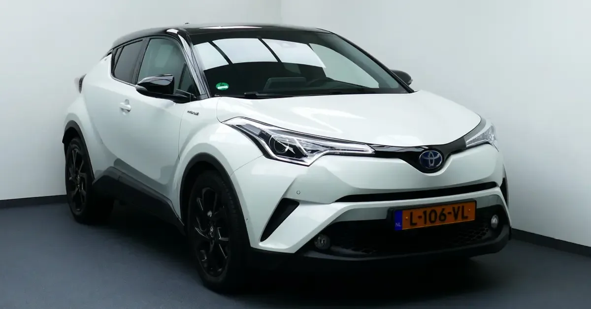 Toyota C-HR (2019) — foto 1