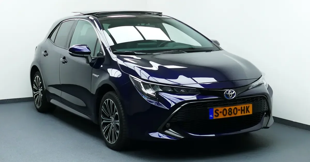 Toyota Corolla (2021) — foto 1