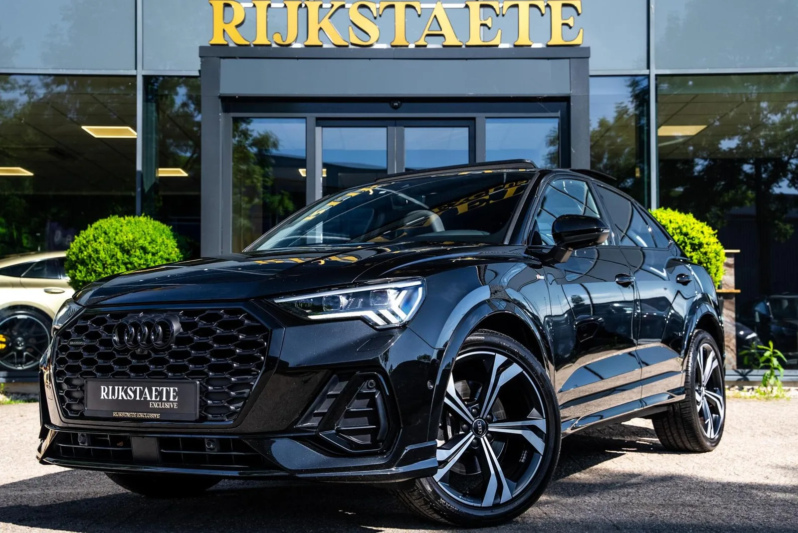 Audi Q3 (2020) — foto 1