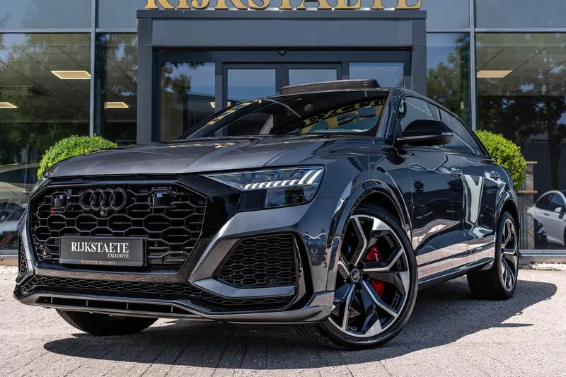 Audi RS Q8 (2020)