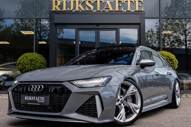Audi RS6 (2021)