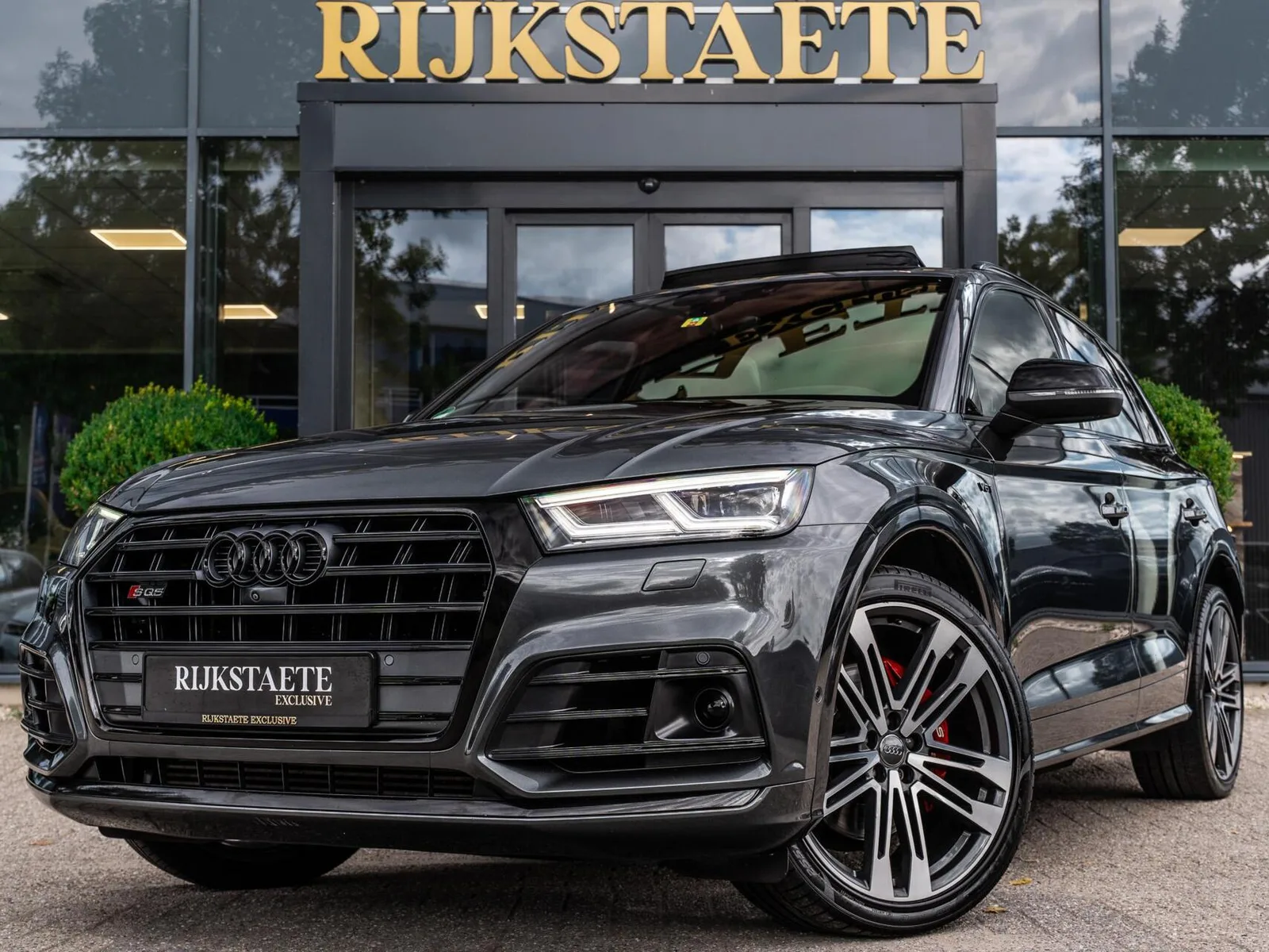 Audi SQ5 (2017) — foto 1