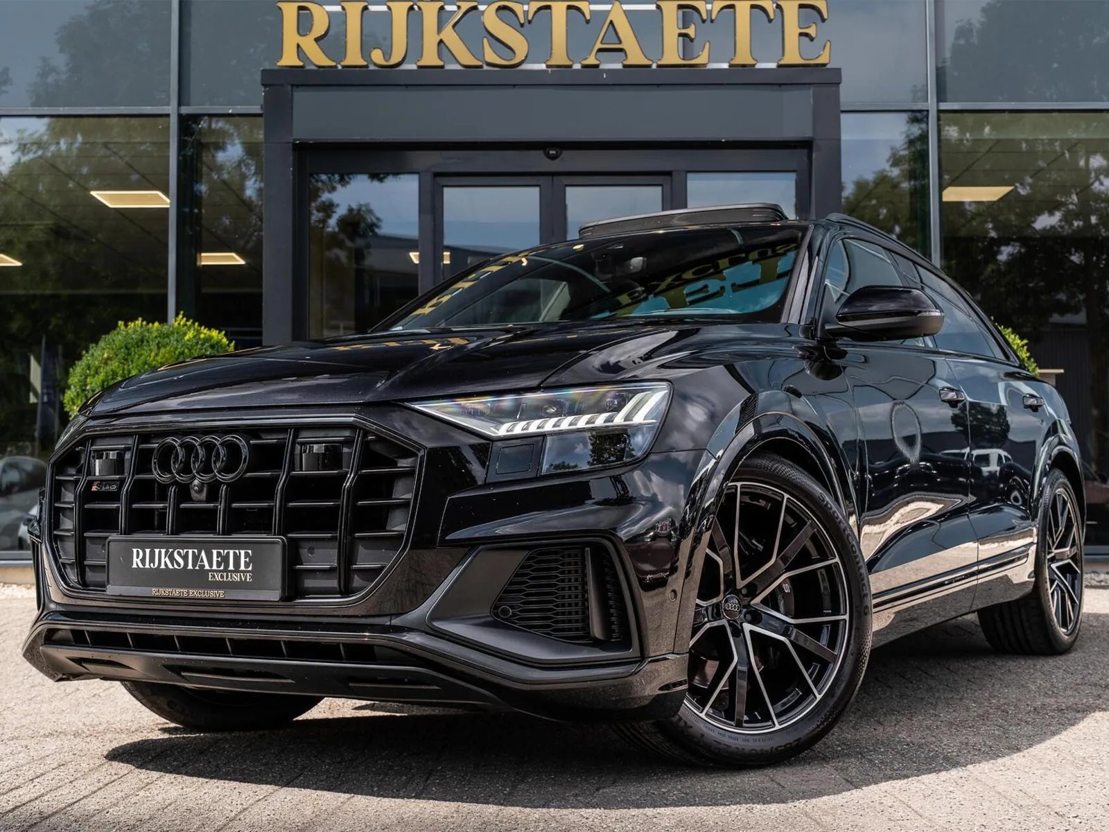 Audi SQ8 (2020) — foto 1