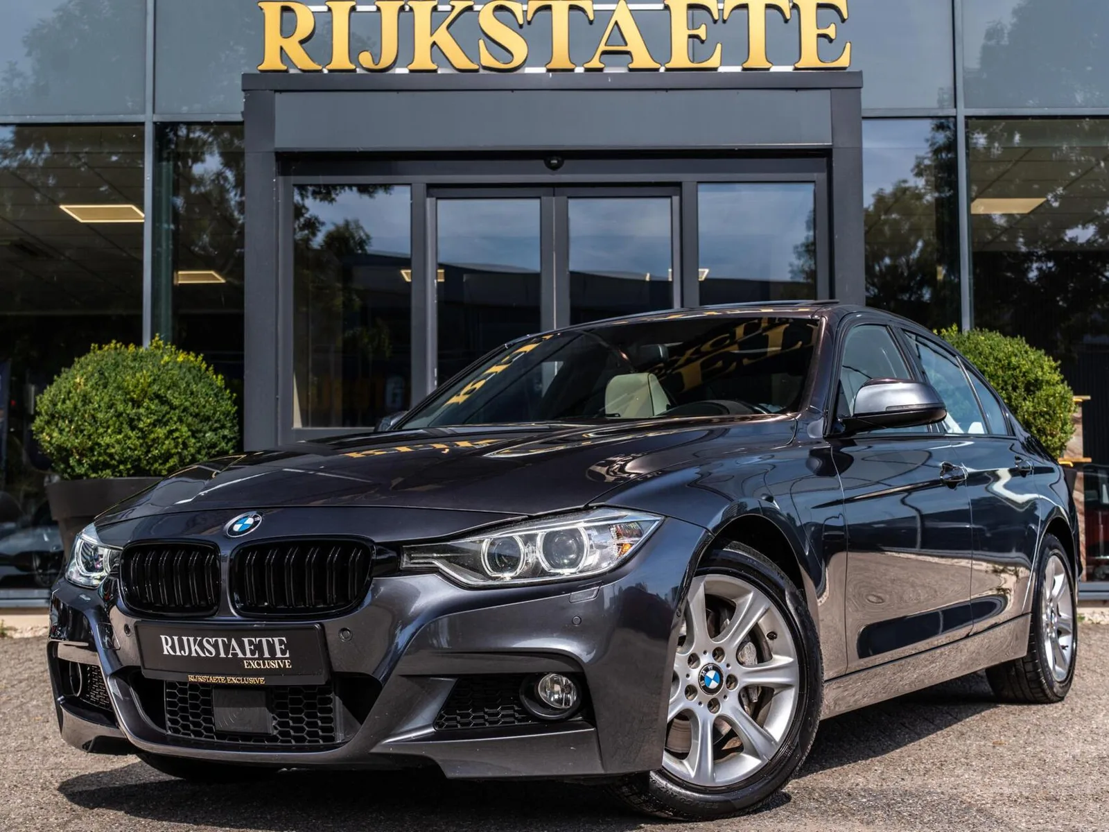 BMW 3-Serie (2012) — foto 1