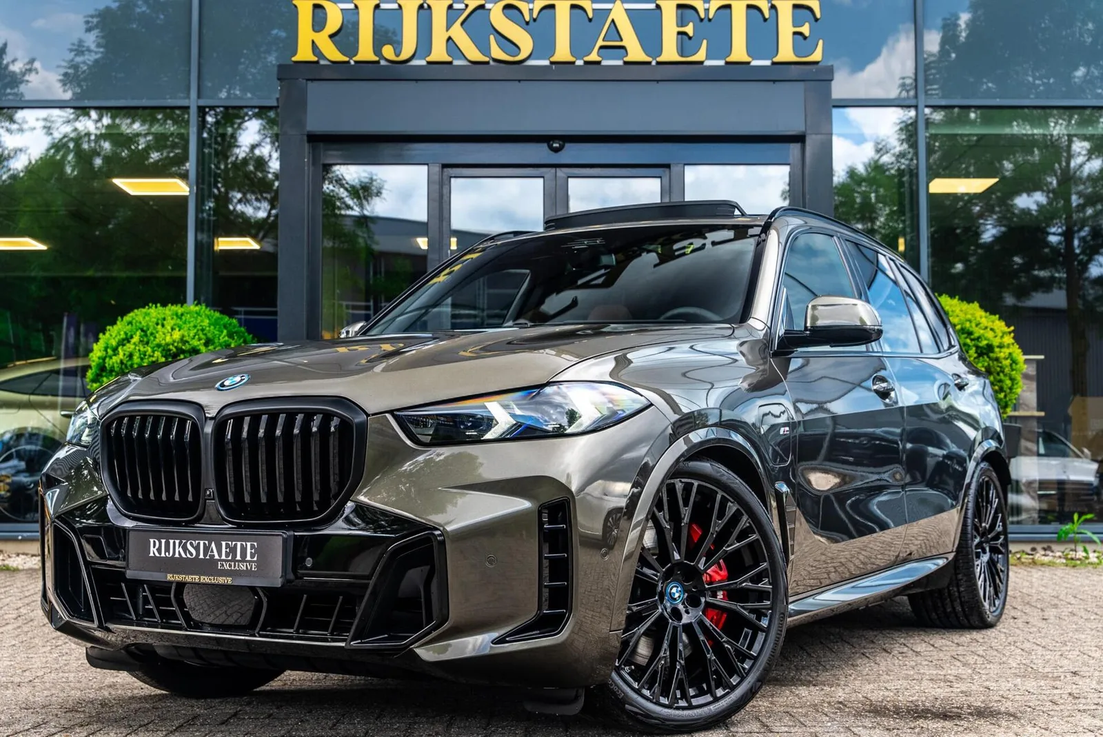 BMW X5 (2025) — foto 1