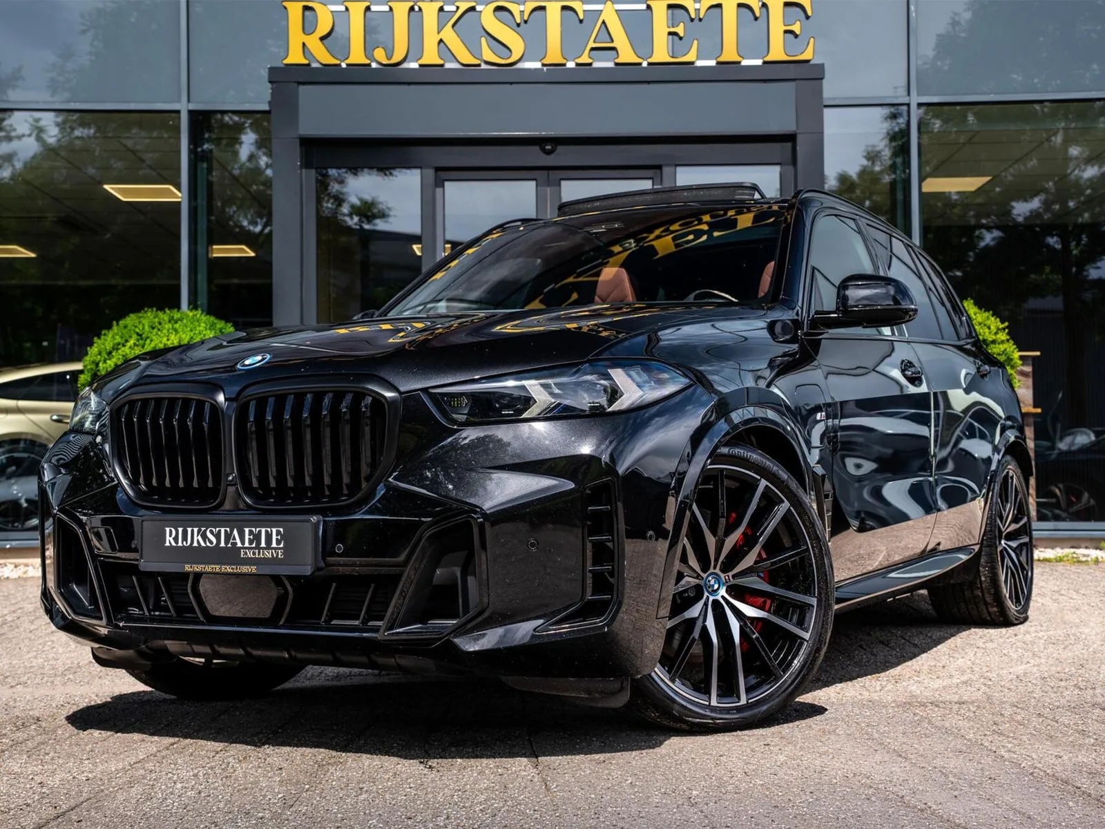 BMW X5 (2025) — foto 1