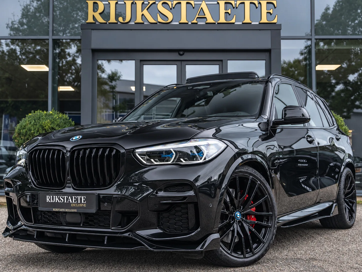 BMW X5 (2021) — foto 1