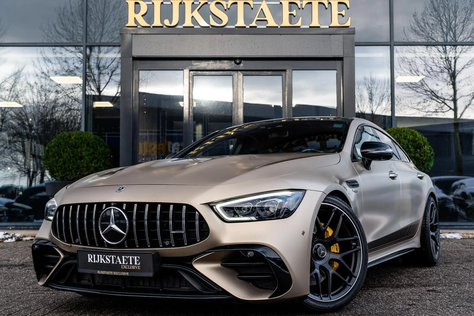 Mercedes-Benz AMG GT (2022) — foto 1
