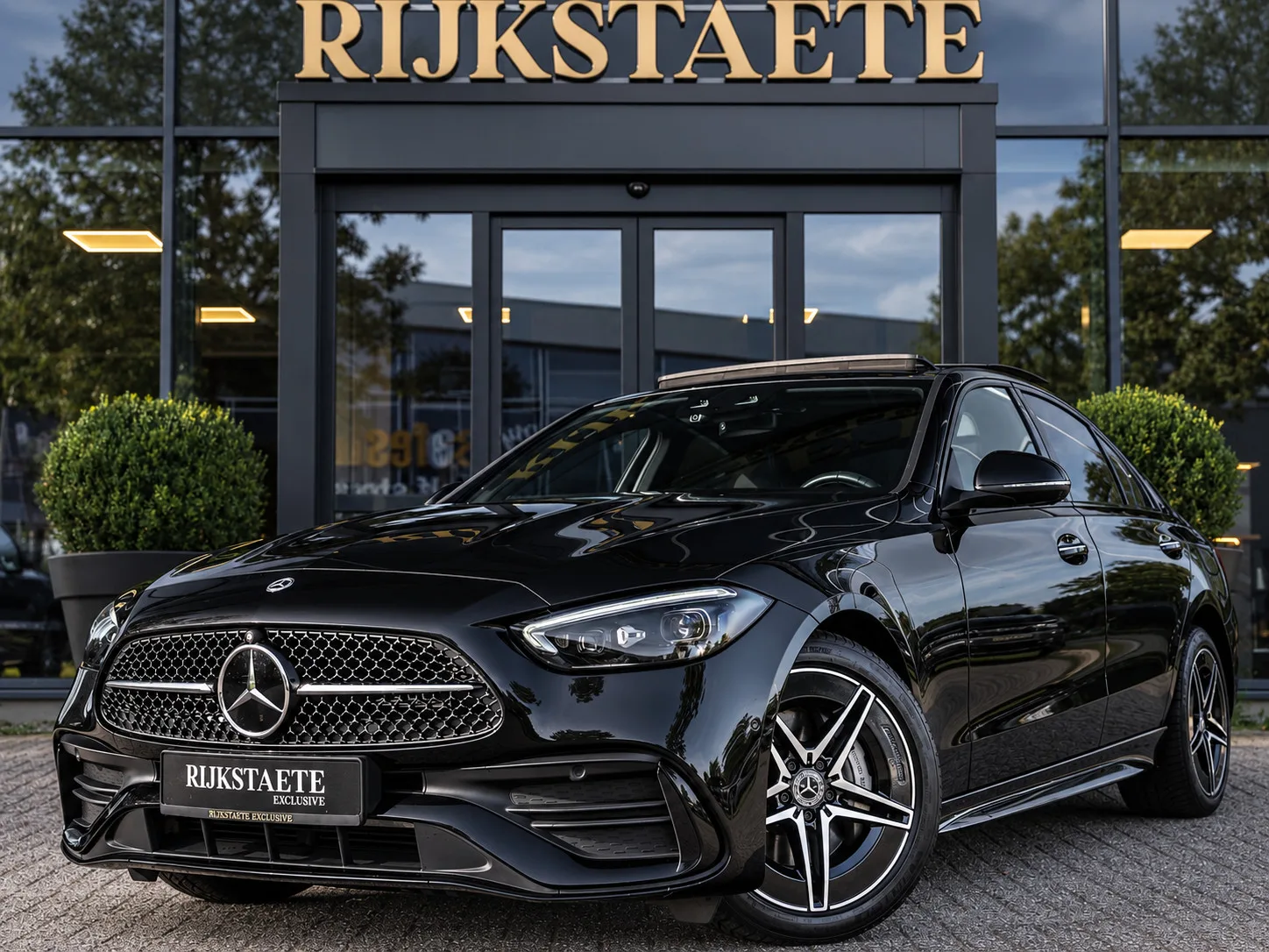 Mercedes-Benz C-Klasse (2023) — foto 1