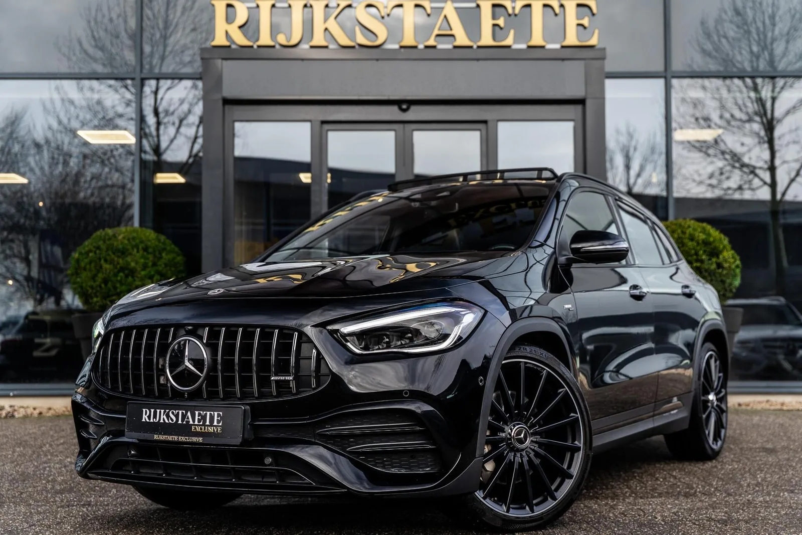 Mercedes-Benz GLA (2021) — foto 1