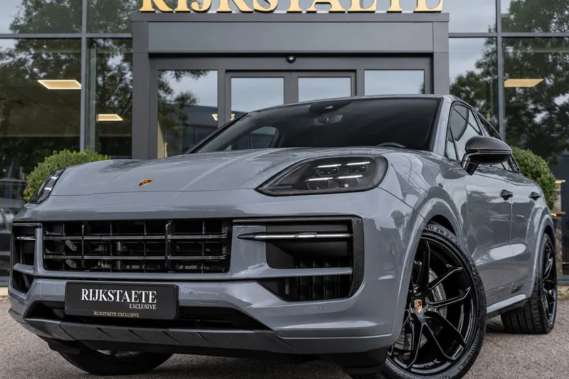 Porsche Cayenne Coupé (2023)