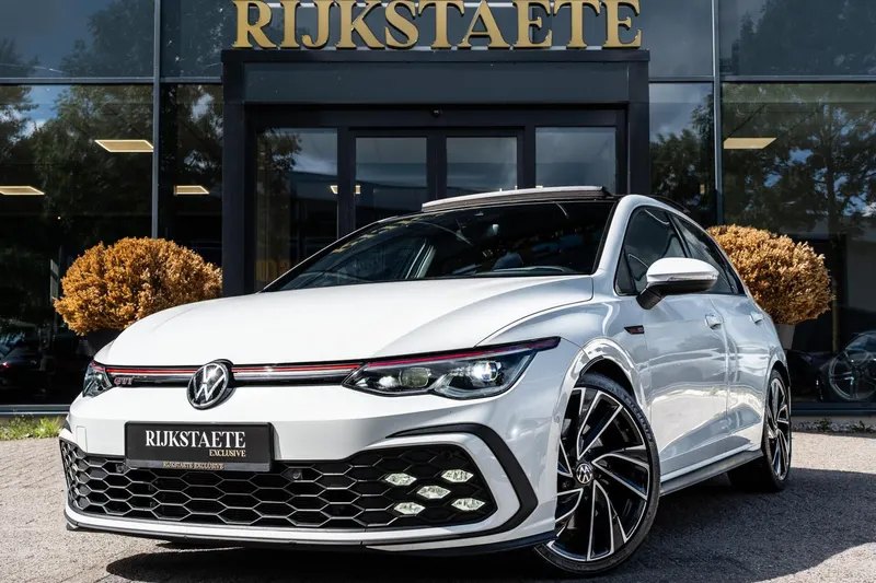 Volkswagen Golf (2021)